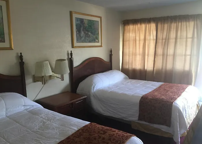 Frontier Motel